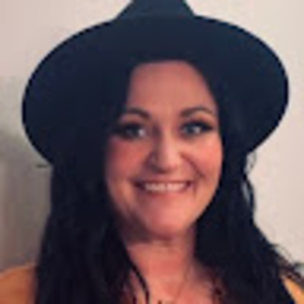 Meet your Posher, Tracy